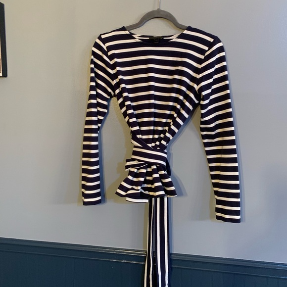 NWOT J. Crew women’s size S striped 100% cotton long sleeve top with belt - Picture 6 of 7